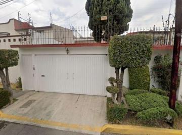Casa de 3 habitaciones, Metepec · Pd07 - ¡La Casa Ideal Para Disfrutar de Amplitud, Comodidad y Una Excelente Ubicación en Metepec!