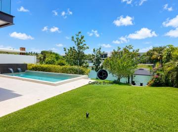 Casa · 970m² · Residencia de Lujo en Venta – Lagos del Sol, Cancún