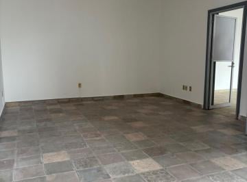 Local comercial · 35m² · En Himno Cerca a Unas Cuadras del Hospital Central