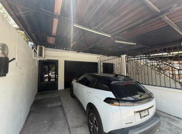 Local comercial · 160m² · 3 Recámaras · 1 Estacionamiento · Local en Renta Valle del Mirador en Monterrey Nuevo Leon