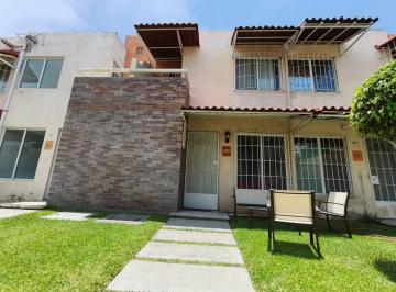 Casa · 2 Recámaras · Venta Casa Amueblada Impecable