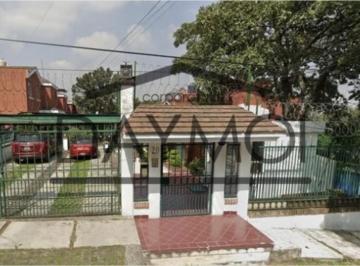 Casa en condominio de 4 habitaciones, Tlalpan · Propiedad en Jose Casimiro Chovel 20, Miguel Hidalgo, Tlalpan, Cdmx.