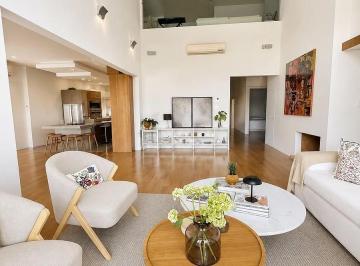 Casa de 4 habitaciones, San Pedro Garza García · Renta Residencia Contemporánea en Zona Tranquila con Increíbles Vistas