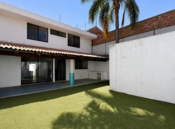Casa de 4 habitaciones, Guadalajara · Casa en Venta en Providencia