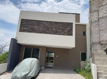 Casa de 3 habitaciones, Morelia · Casa en Renta en Lomalta Tres Marías