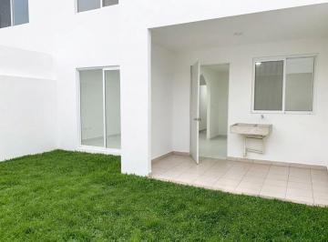 Casa de 3 habitaciones, Querétaro · Casa Palmares $2,800,000: 205 m² Terreno Excedente, 3 Rec, Baño Principal y Lista Para Crédito Remate