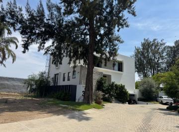 Casa en condominio 1000m² Venta Hacienda San Acacio · Residencia de Lujo con Amenidades Premium y Tecnología Sustentable