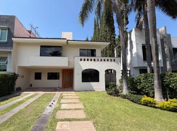 Casa de 3 habitaciones, Zapopan · Casa Renta Valle Real