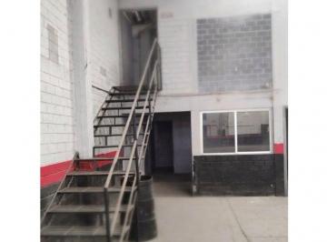 Bodega comercial , Puebla · Renta de Bodega Zona Estadio Cuauhtemoc con Oficinas