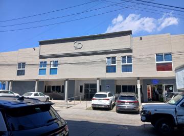 Oficina de 2 habitaciones, Guadalajara · Consultorio Recien Remodelado en Venta