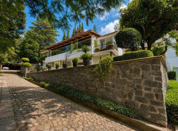 a1498400620d45a315b9850838f760505db6b5d26931782761f72873915770d8 · Casa en Venta en Encino Grande, Tetelpan, con Doble Vigilancia y Entorno Boscoso
