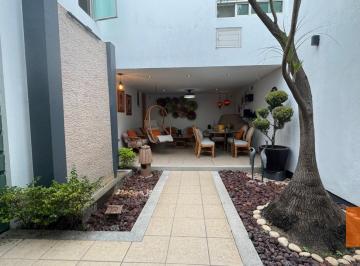 Casa de 3 habitaciones, Zapopan · Amplia Casa en Prados Tepeyac, Lista Para Habitar