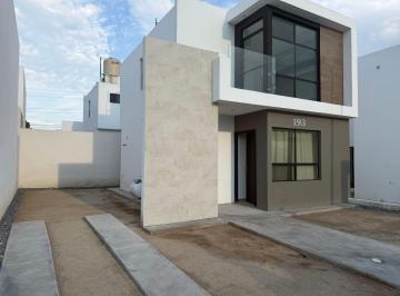 Casa de 2 habitaciones, Saltillo · Casa en Renta en El Rocal Residencial
