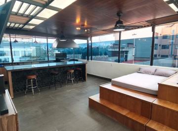 Departamento · 198m² · 3 Recámaras · 3 Estacionamientos · Penthouse en del Valle Centro