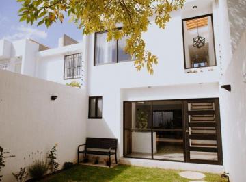 Casa de 2 habitaciones, San Cristóbal de las Casas · Casa en Venta en San Ramón, San Cristóbal de Las Casas