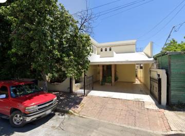 Casa de 3 habitaciones, Victoria · Casa en Venta, 6 Carrera y Aldama