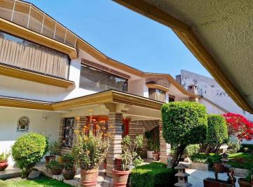 Casa · 1200m² · 5 Recámaras · 3 Estacionamientos · Casa en Venta, Mayorazgos de Los Gigantes, 5 Recamaras.