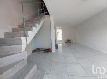 Casa · 59m² · 2 Recámaras · Casa en Venta en Esmeralda
