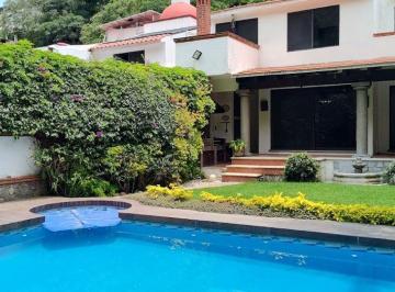 Casa de 4 habitaciones, Cuernavaca · Cuernavaca Fracc. La Cañada Casa en Venta
