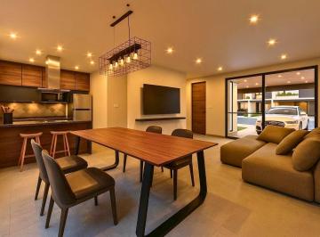 Casa · 132m² · 3 Recámaras · 2 Estacionamientos · Casa en Venta en Privada en Pomoca