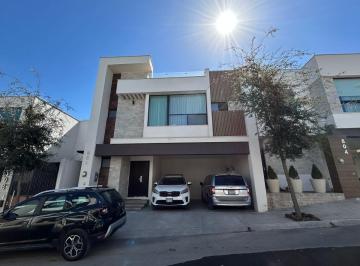 Casa de 3 habitaciones, García · Casa en Renta en Valle de Cumbres Premiere