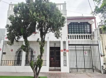 1 · Casa Comercial en Renta en Monterrrey Centro