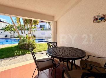 Casa · 202m² · 3 Recámaras · 2 Estacionamientos · Casa en Venta en Av Labná, Centro, Cancún