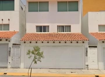 Casa de 3 habitaciones, Pachuca · Casa en Venta en Venta Prieta, Pachuca, Hidalgo.