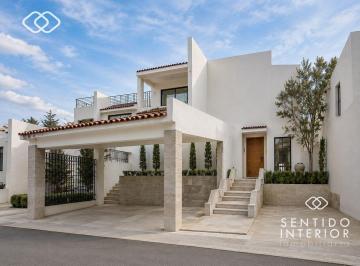 af8aa3fbc9ba1f4de27612748e86c17e5016de1ce3aaf19cd43ab34a104eceda · Casa en Venta en Fraccionamiento Privado | 3 Recámaras.