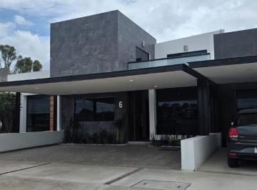 Casa de 3 habitaciones, Querétaro · Casa en Venta en Corregidora, Querétaro
