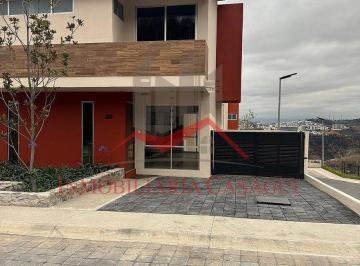 0b5c4c4deb55a718f13c710c8326a2fa33b616a37c9ed77b89c239f6ef17d2d2 · Casa en Renta en Arborada Ceiba, Lago Esmeralda Desde $28,000