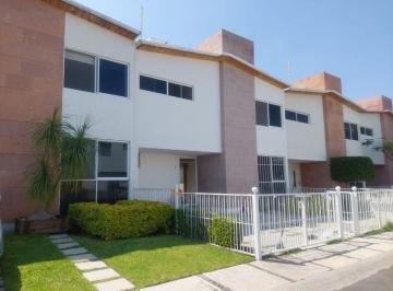 Casa de 3 habitaciones, Querétaro · Casa en Renta en Monteblanco