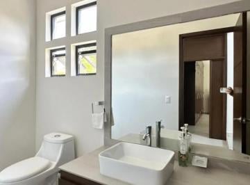 Casa en Renta de 4 habitaciones Barrio La Concepción · Casa Sola en Renta Frente a Fuente de Los Coyotes en Coyoacan