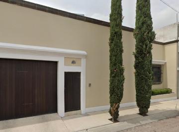 Casa de 4 habitaciones, Querétaro · Casa en Juriquilla 500 m² | Propiedad de Oportunidad Comercial | Valor Muy por Debajo de Mercado