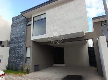 8d30811f4b502e349e41e1c610c9033c99784847e2ffa74ec5f6bb0cca63f7cf · Casa en Renta en Privanzas Acacia