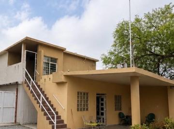 Quinta · 525m² · 2 Estacionamientos · Quinta - Lampazos