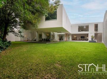 Casa de 3 habitaciones, Alvaro Obregón · Residencia con Gran Jardin en Privada en Jardines del Pedregal