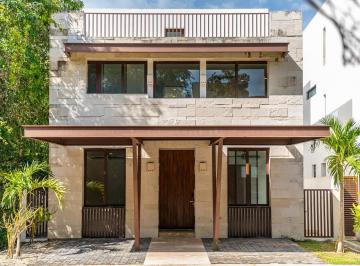 Casa · 370m² · 5 Recámaras · 2 Estacionamientos · Hermosa Casa a Estrenar en Senderos de Mayakoba