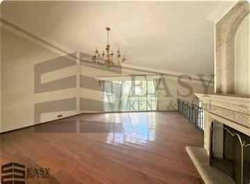 Casa de 7 habitaciones, Huixquilucan · Casa Para Remodelar en La Herradura.