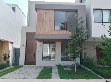 Casa en condominio de 3 habitaciones, Zapopan · Casa en Venta en Bosques Vallarta