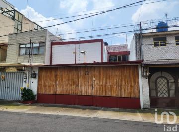 Departamento · 95m² · 3 Recámaras · 1 Estacionamiento · Venta de Departamento en Col Jardín Balbuena