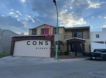 Casa · 322m² · 3 Recámaras · Casa en Venta Minas del Real