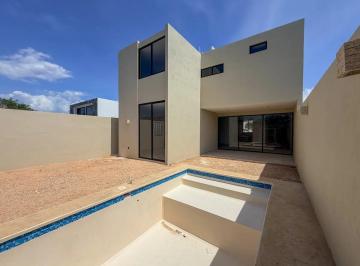 1 · Casa de 4 Recamaras en Venta en Privada Unica Living, en Mérida