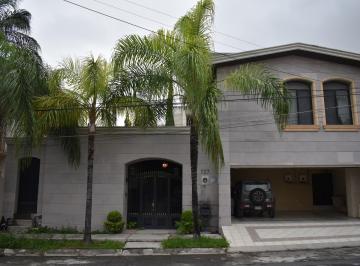 Casa de 3 habitaciones, Guadalupe · Residencia en Venta /contry La Silla 1 Sector