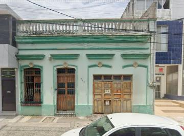 Casa de 4 habitaciones, Veracruz · Casa en Venta en Av Nicolas Bravo 483, Centro, Veracruz.