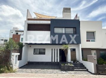 Casa de 3 habitaciones, Querétaro · Casa en Venta en Residencial El Refugio