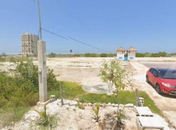 Terreno / Lote · 645m² · Terreno en Venta Sobre Av Principal en Santa Clara, Yucatán