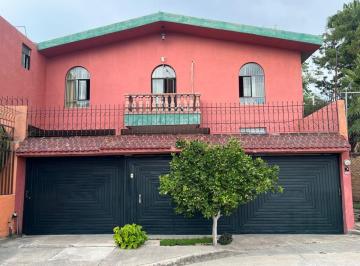 Casa de 4 habitaciones, León · Casa con Jardin en Venta en León Moderno, Zona Centro, Leon Guanajuato