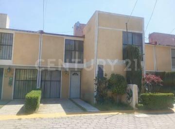 Casa · 109m² · 1 Estacionamiento · Casa en Venta, en Privada en Jardines del Alba