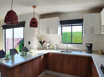Casa de 3 habitaciones, Coacalco de Berriozábal · Casa en Venta Ubicada a La Entrada de Pachuca, Ideal Para Familias